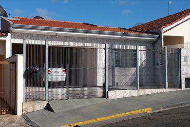 Casa em Monte Mor, no bairro Jardim Santo Antônio