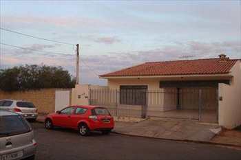 Sobrado, código 390 em Monte Mor, bairro Jardim Guanabara