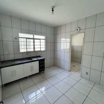 Apartamento em Monte Mor, bairro Jardim Fortuna