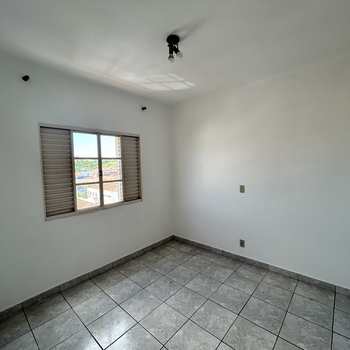 Apartamento em Monte Mor, bairro Jardim Fortuna