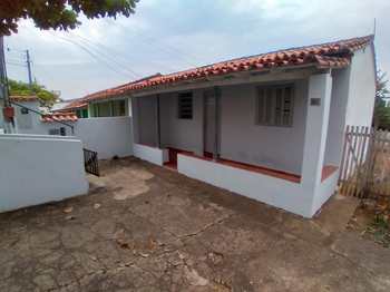 Casa, código 637 em Monte Mor, bairro Centro