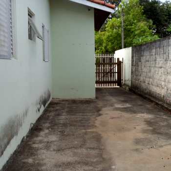 Casa em Monte Mor, bairro Jardim Guanabara