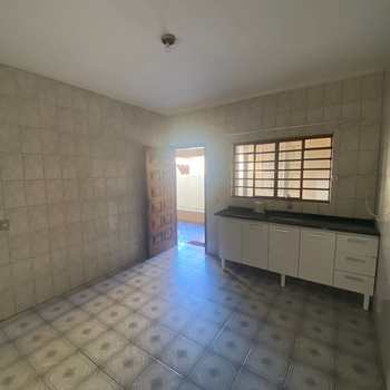 Casa em Monte Mor, bairro Parque Imperial