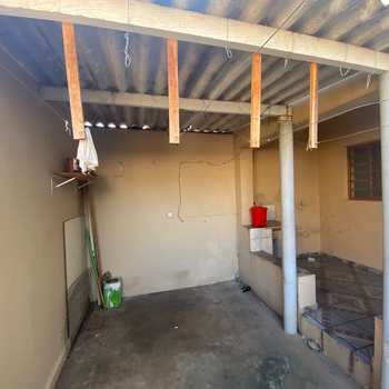Casa em Monte Mor, bairro Parque Imperial