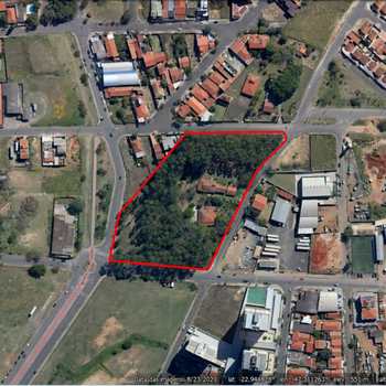 Terreno Comercial em Monte Mor, bairro Centro