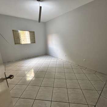Casa Comercial em Monte Mor, bairro Centro