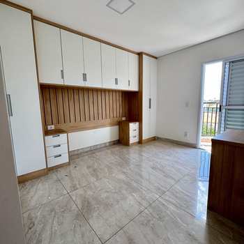 Apartamento em Monte Mor, bairro Centro
