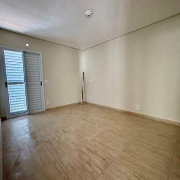 Apartamento em Monte Mor, bairro Centro