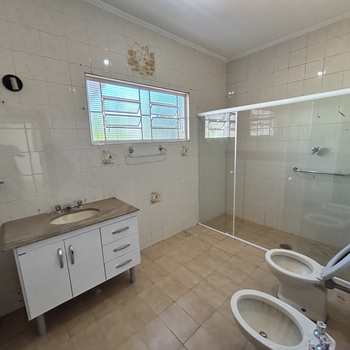 Casa em Monte Mor, bairro Centro