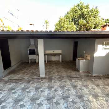 Casa em Monte Mor, bairro Centro