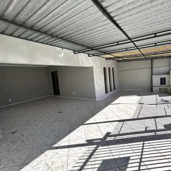 Casa em Monte Mor, bairro Centro