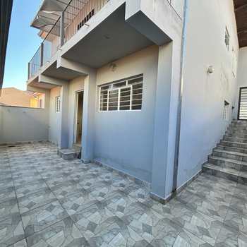 Casa em Monte Mor, bairro Centro