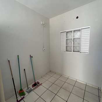 Sala Comercial em Monte Mor, bairro Parque Imperial