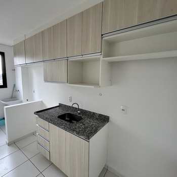 Apartamento em Monte Mor, bairro Vila Magal