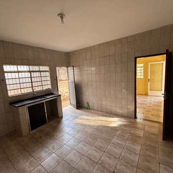 Casa em Monte Mor, bairro Jardim Guanabara