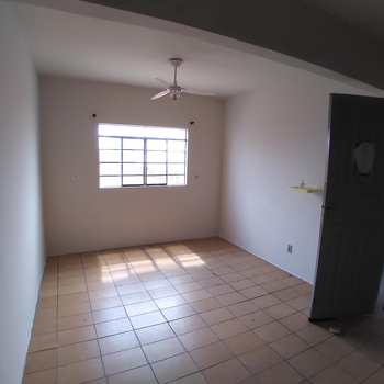 Casa em Monte Mor, bairro Conjunto Habitacional Antônia Bueno Carneiro