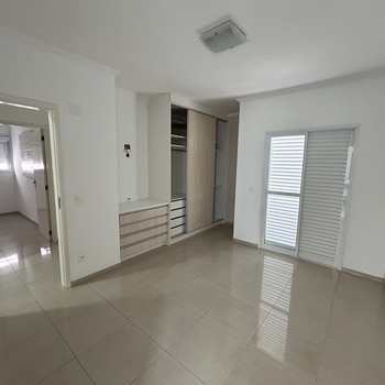 Apartamento em Monte Mor, bairro Centro