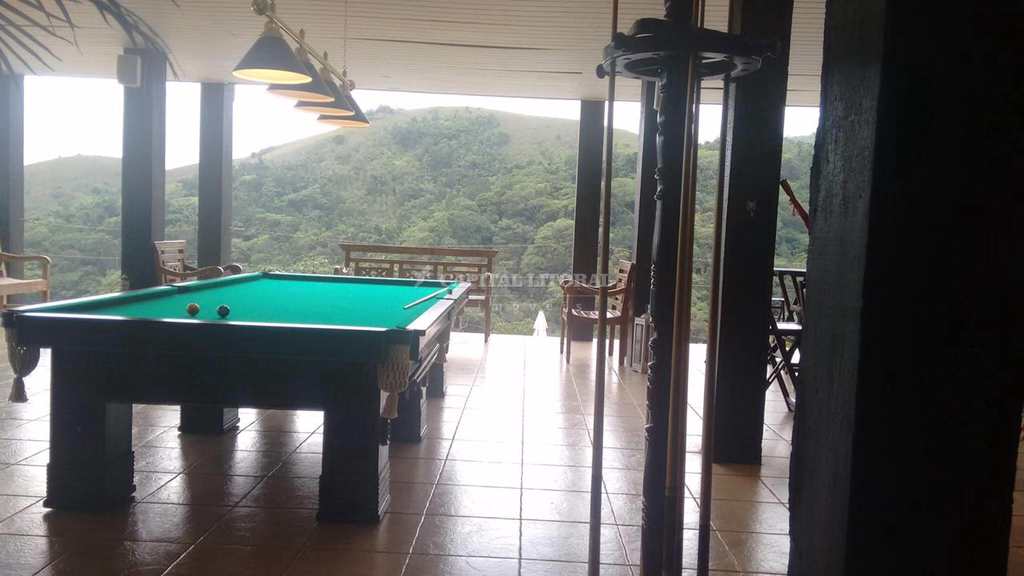 Casa em Ilhabela, no bairro Siriúba