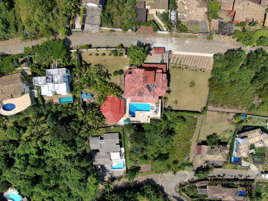 Casa em Ilhabela, no bairro Siriúba