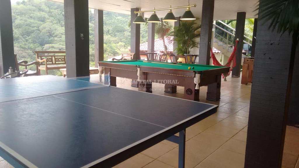 Casa em Ilhabela, no bairro Siriúba