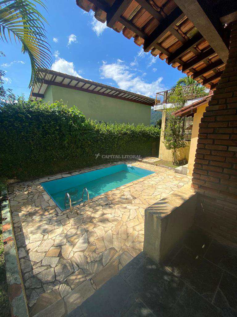 Casa em Ilhabela, no bairro Barra Velha