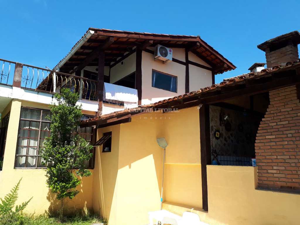 Casa em Ilhabela, no bairro Barra Velha