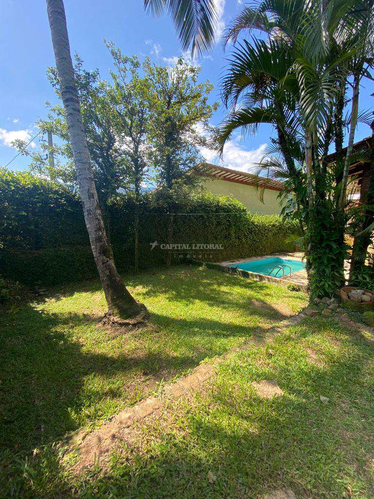 Casa em Ilhabela, no bairro Barra Velha