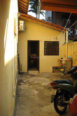 Casa em Ilhabela, no bairro Perequê