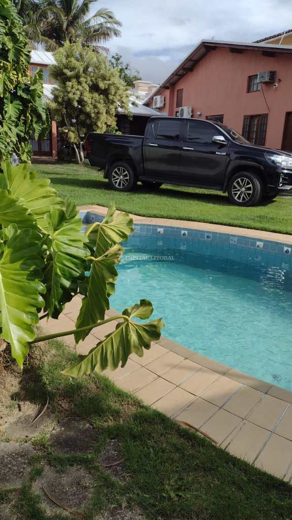Casa em Ilhabela, no bairro Perequê