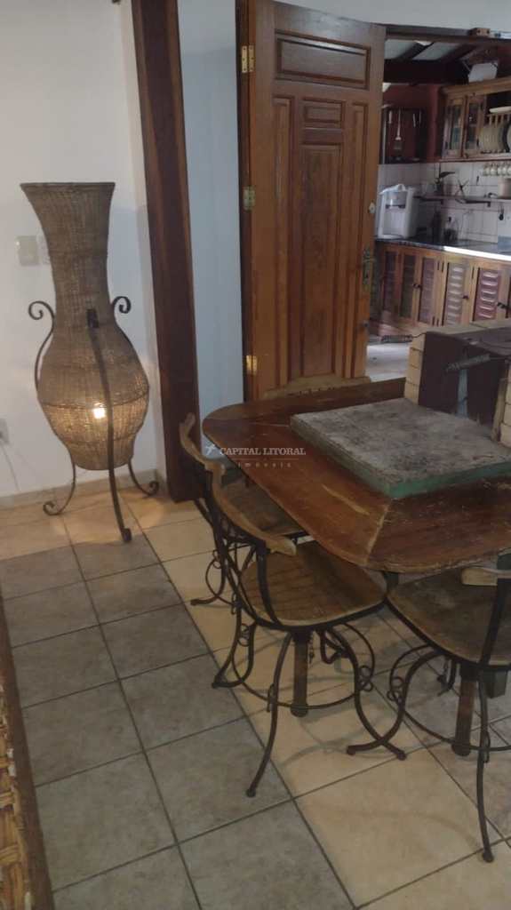 Casa em Ilhabela, no bairro Perequê