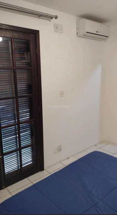 Casa em Ilhabela, no bairro Perequê