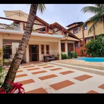 Casa em Ilhabela, bairro Perequê
