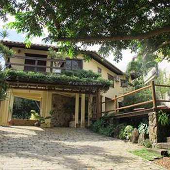 Casa em Ilhabela, bairro Ponta da Sela