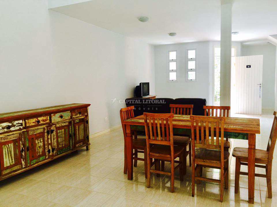 Casa em Ilhabela, no bairro São Pedro