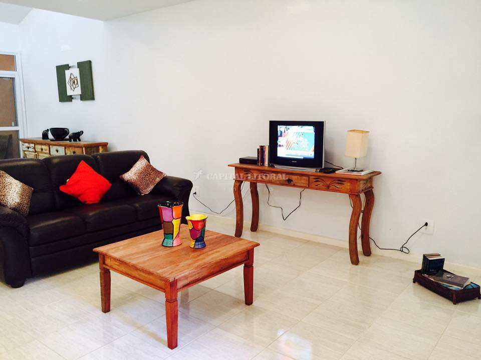 Casa em Ilhabela, no bairro São Pedro