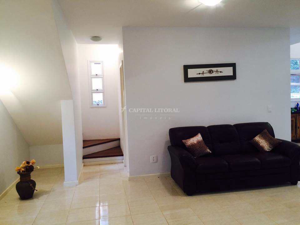 Casa em Ilhabela, no bairro São Pedro