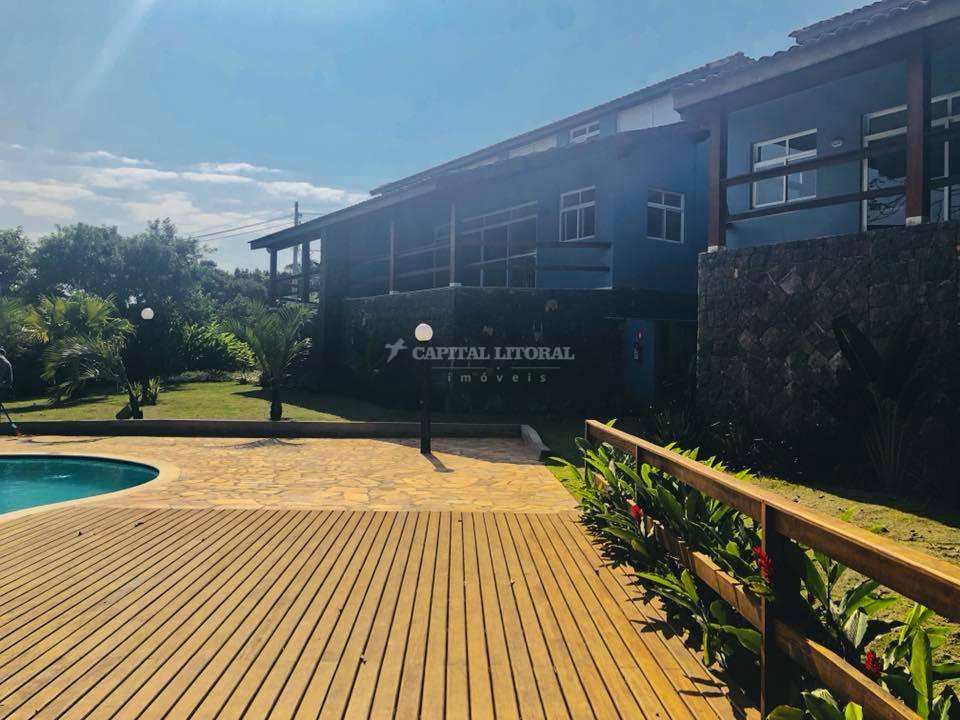 Casa em Ilhabela, no bairro São Pedro