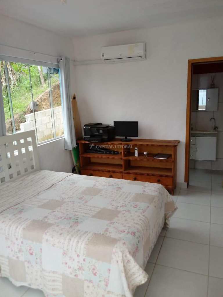 Casa em Ilhabela, no bairro Ilhote