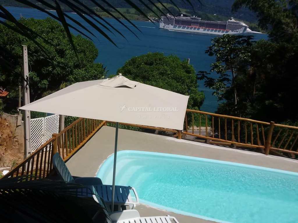 Casa em Ilhabela, no bairro Ilhote