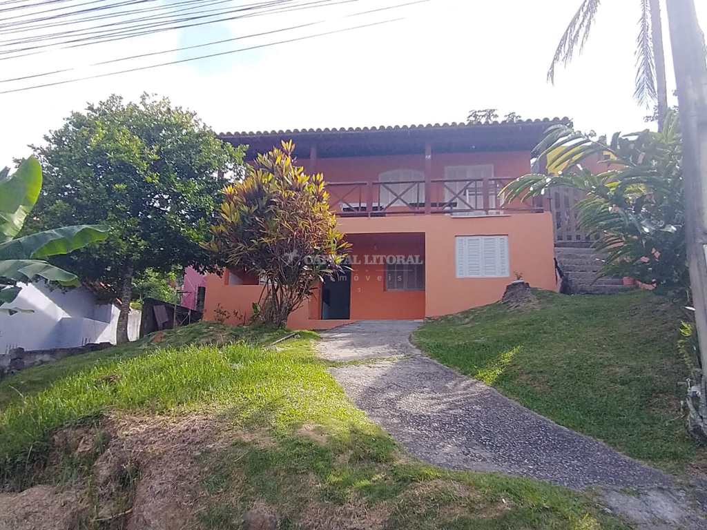 Casa em Ilhabela, no bairro Barra Velha