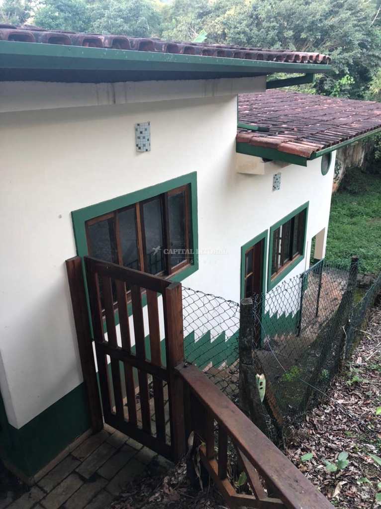 Casa em Ilhabela, no bairro Água Branca