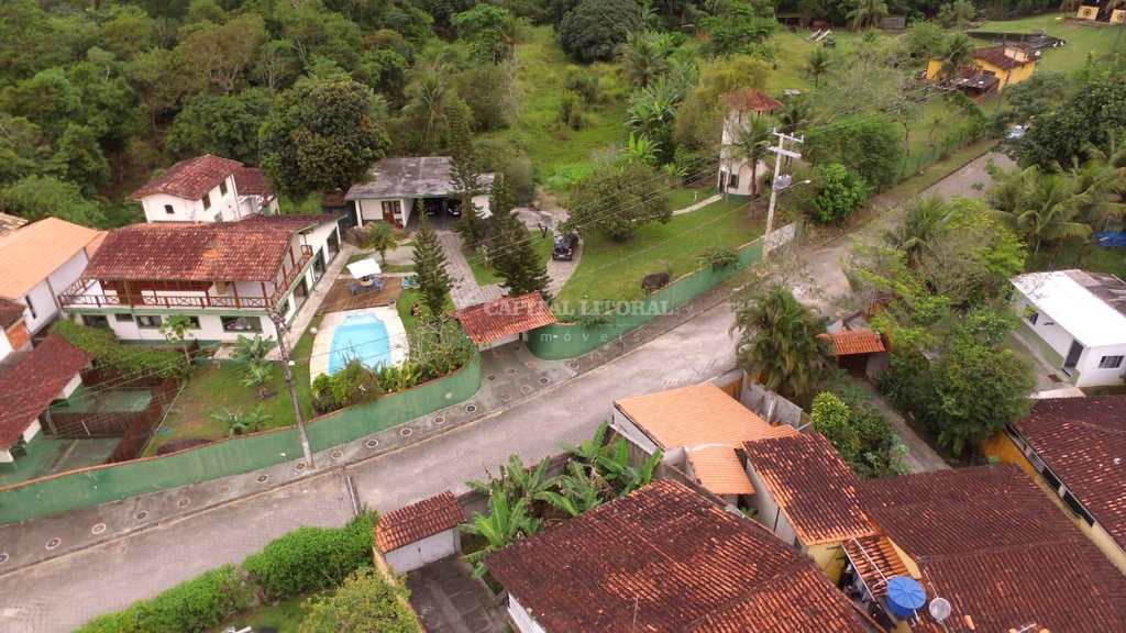 Casa em Ilhabela, no bairro Água Branca