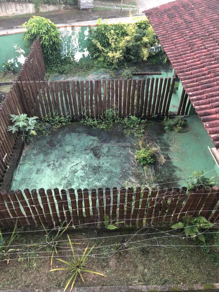Casa em Ilhabela, no bairro Água Branca