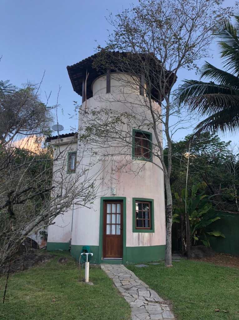 Casa em Ilhabela, no bairro Água Branca