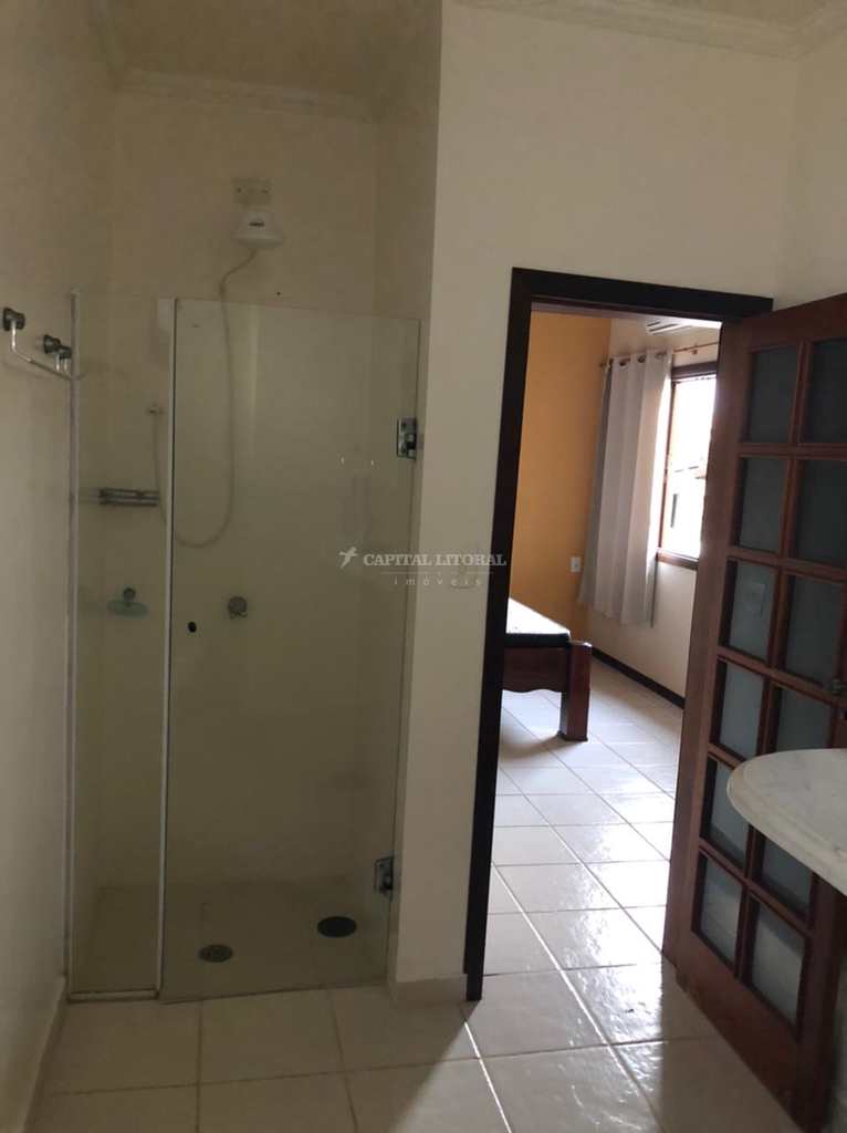 Casa em Ilhabela, no bairro Água Branca