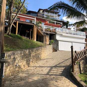 Casa em Ilhabela, bairro Siriúba I