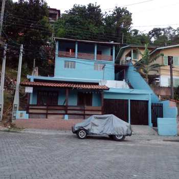 Casa em Ilhabela, bairro Barra Velha