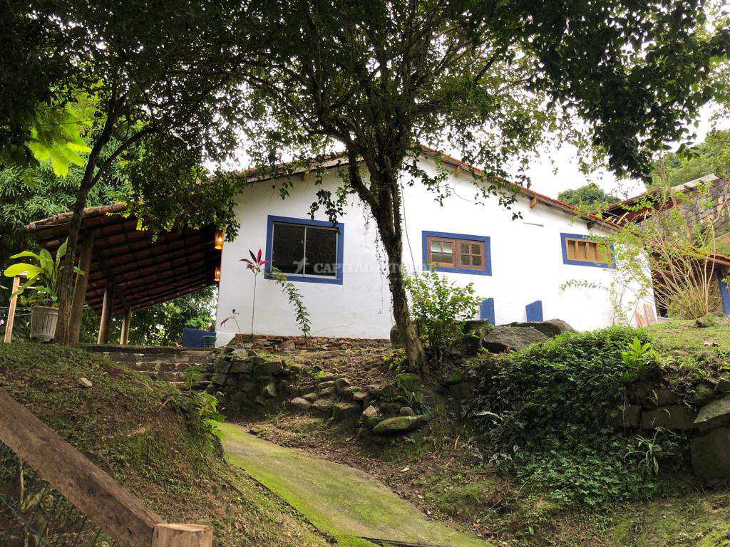 Casa em Ilhabela, no bairro Armação