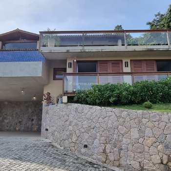 Casa em Ilhabela, bairro Siriúba