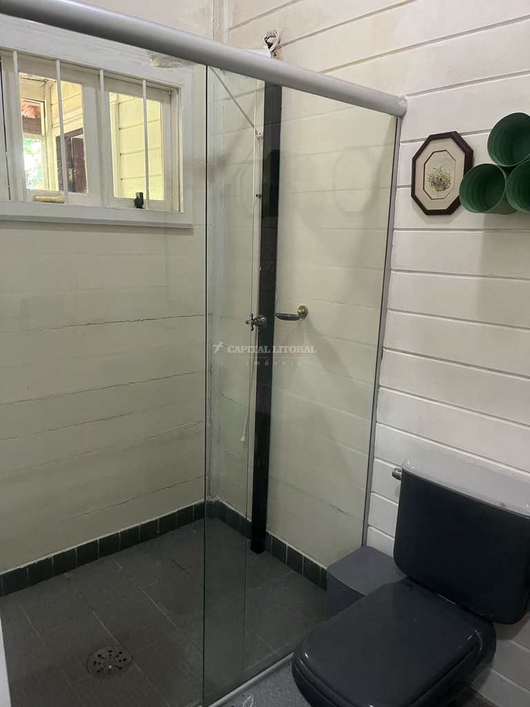 Casa em Ilhabela, no bairro Água Branca